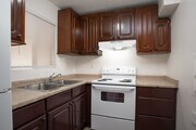 1BR, 1BA - 627SF
