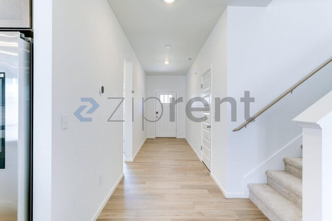 Photo - Unit
