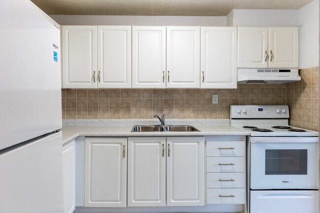 Photo - Springdale Place North