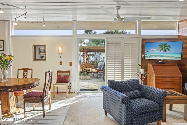 Photo - 2337 Seminole Rd Unit C