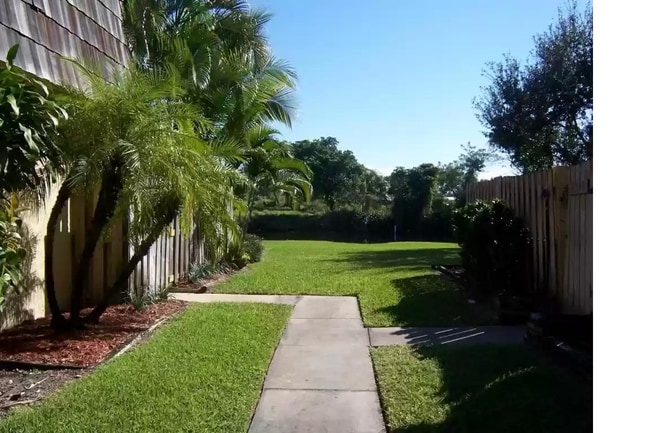 Photo - 2391 Waterside Dr