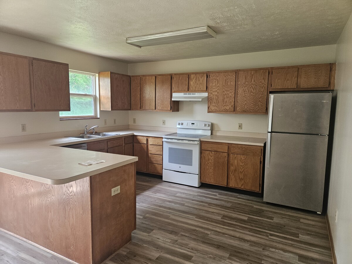 Photo - 906 Allen Dr Unit Triway