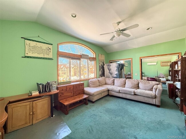 Photo - 245-80 61st Ave