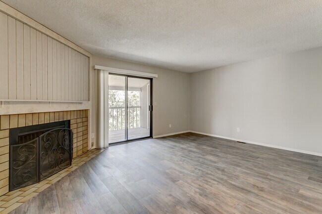 Photo - 1140 Holli Springs Ln Unit D