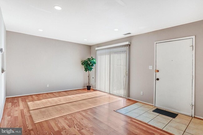 Photo - 9930 Brookridge Ct