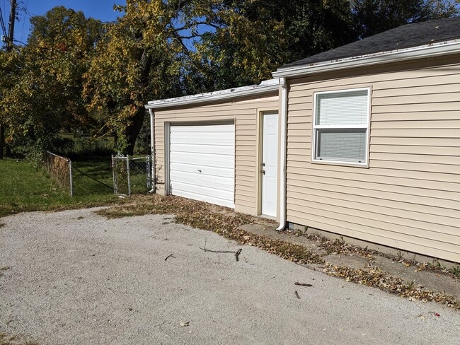 Photo - 1301 Sunset Dr