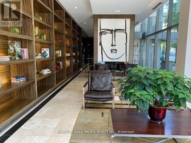 Photo - 38 Grenville St Unit 2401