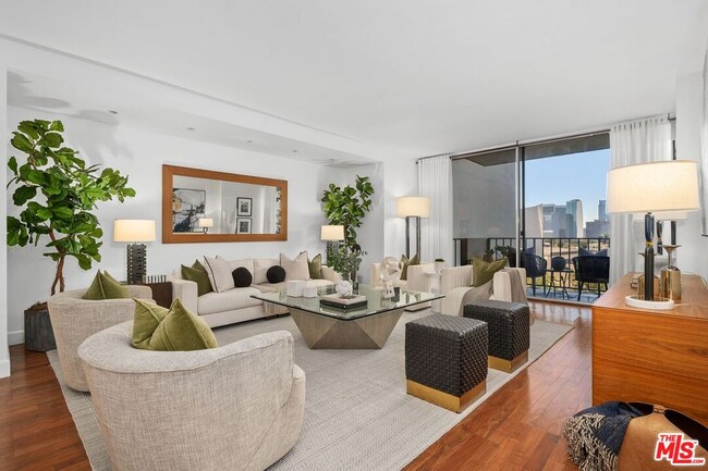 Photo - 10433 Wilshire Blvd Unit 602