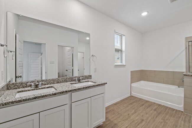 Photo - 23018 Forebear Dr
