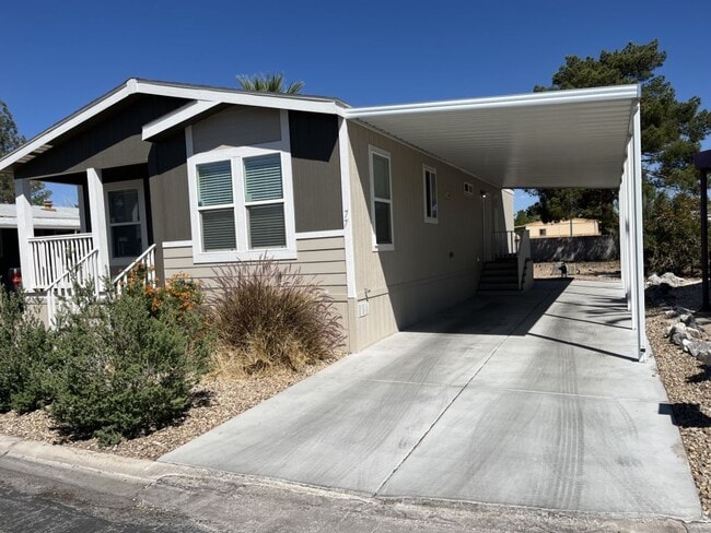 Photo - 5303 E Twain Ave