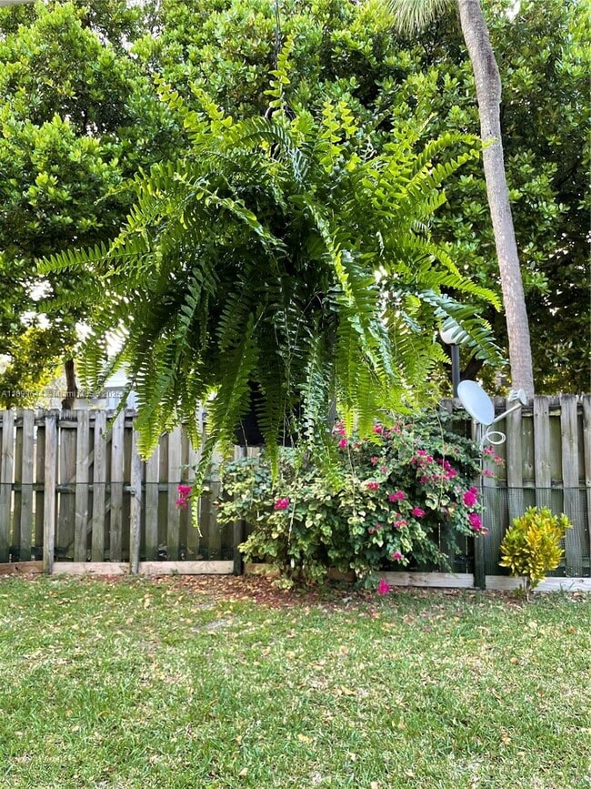 Photo - 7701 SW 88th St Unidad B128