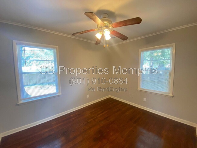 Photo - 1729 Dorrie Ln