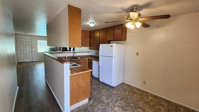 2510 Hartnell Ave Unit 11