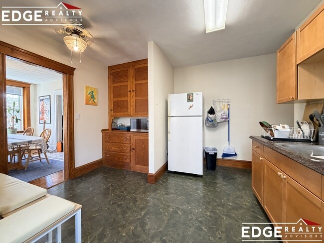 Photo - 22 Wallingford Rd Unit 3