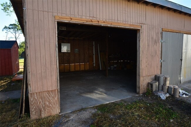 Photo - 11831 FM1764