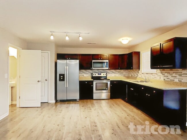 Photo - 12526 Garron Rd