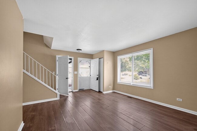 Photo - 1371 Andover Dr