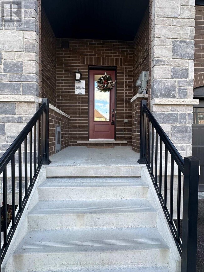 Photo - 1471 Blackmore St