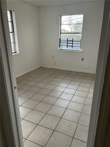 Photo - 219 Emerson Dr