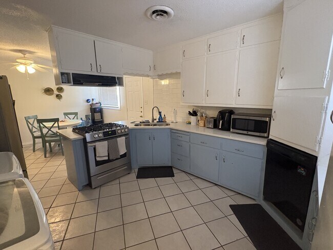 Photo - 2608 27th St