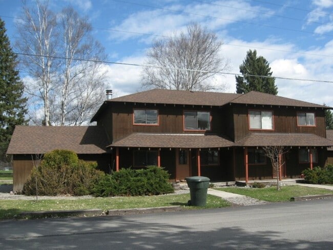 Photo - Downtown 2 bedroom duplex in Whitefish