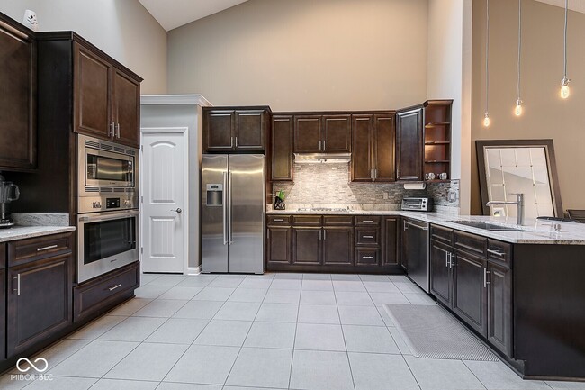 Photo - 9732 Highpoint Ridge Dr Unit 101