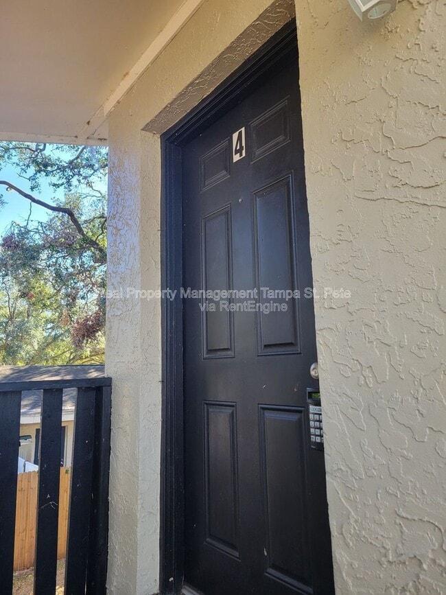 Photo - 15417 Livingston Ave Unit 4