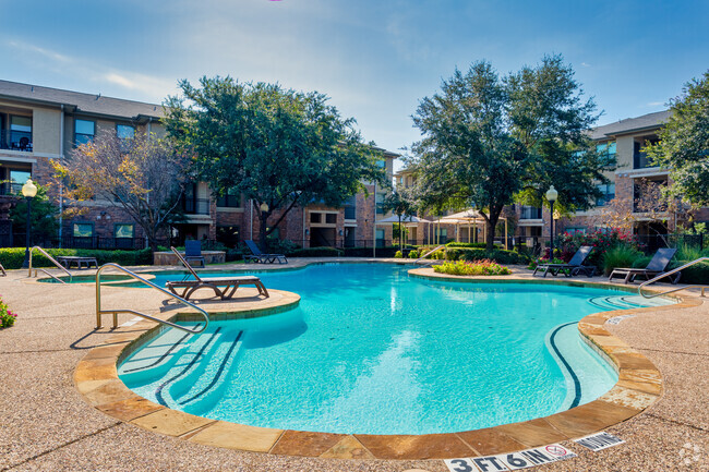 Building Photo - PECAN POINTE Rental