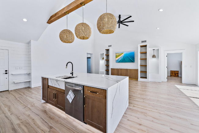 Photo - 109 Harbourside Cir Casa