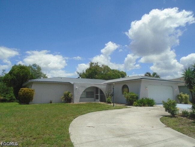 Building Photo - 1401 Everest Pkwy