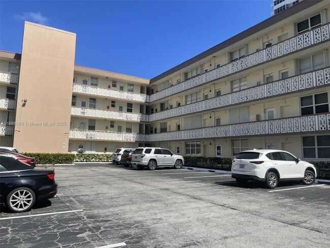 Photo - 1936 S Ocean Dr Unit 18D