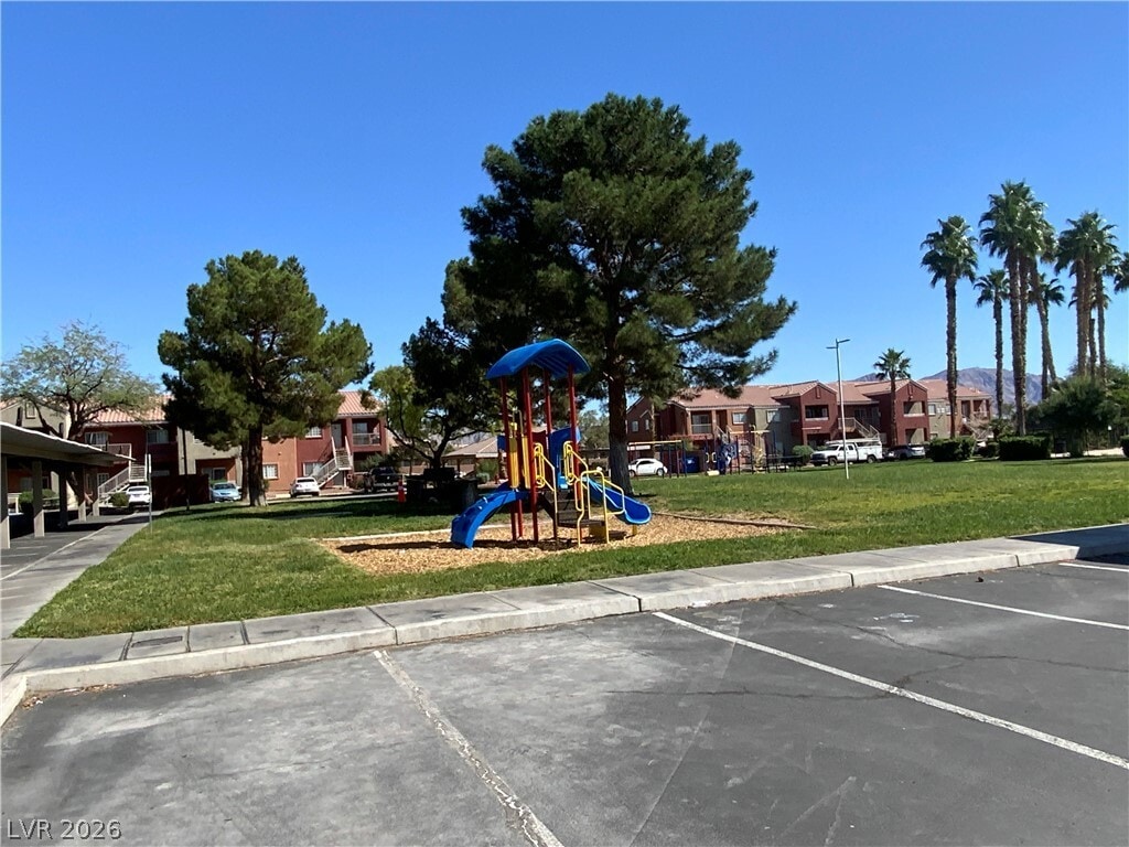 Photo - 4730 E Craig Rd Unidad 2029
