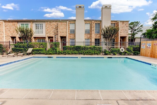 Photo - 6406 Ferris Dr Unidad 21