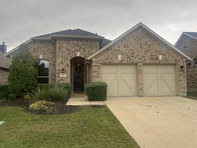Building Photo - 5136 Shallow Pond Dr