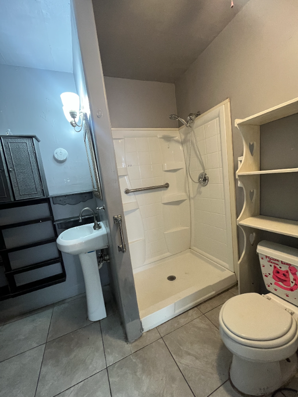 Building Photo - 22XX SW 42nd Way Rental