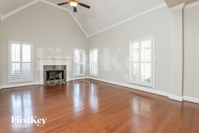 Photo - 149 Willow View Lane