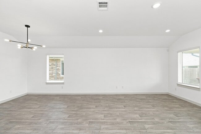 1826 Plantation Pl