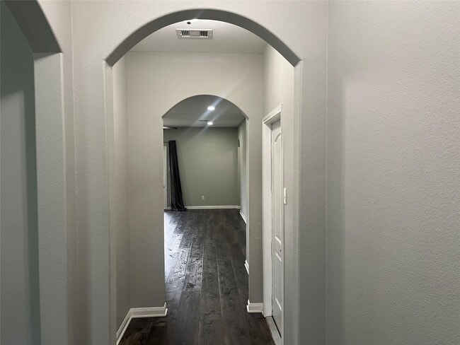 Photo - 5003 Arbury Hill Ln