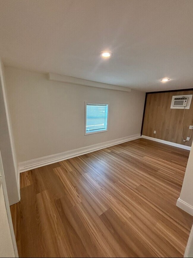 Photo - 615 29th Ave S Unidad A