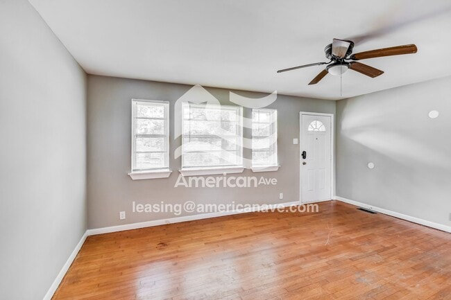 Photo - 3116 Cora Ave