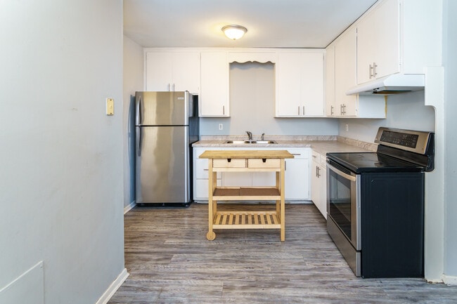 Building Photo - 1709 N 26th Ave Unit 5