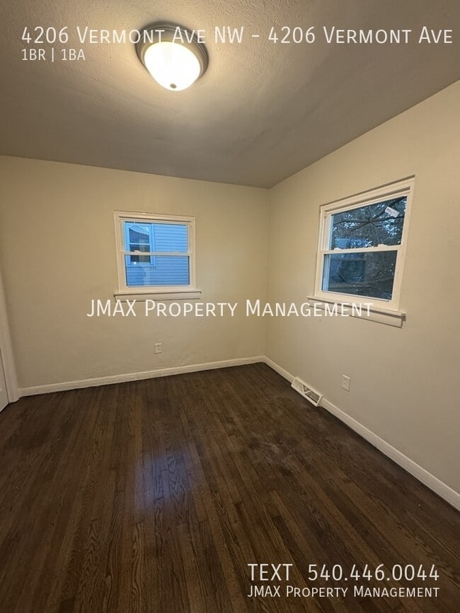 Photo - 4206 Vermont Ave NW Unit 4206 Vermont Ave NW