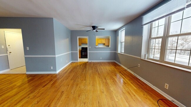 Photo - Bon Air Apartments