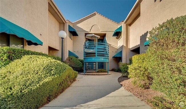 Building Photo - 2180 Pinetop Ln Unit 102 Rental