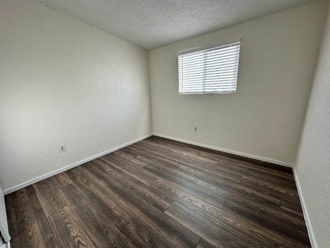 Photo - 72662 Sunnyslope Dr