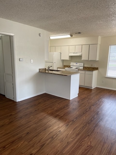 Photo - 3208 Matthews Dr