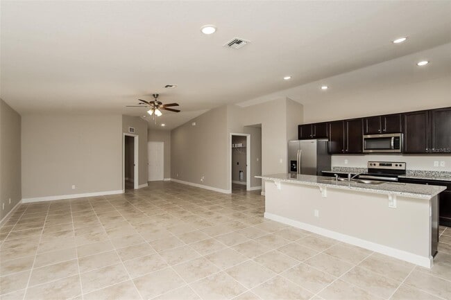 Photo - 3241 Hall Rd SE