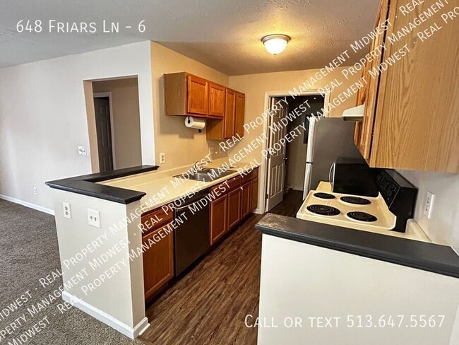 Photo - 648 Friars Ln