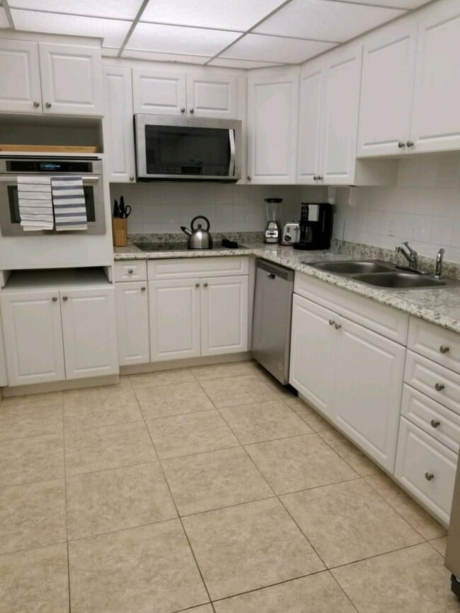 Photo - 3801 S Ocean Dr Unit 7Q