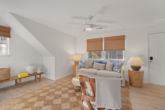 Photo - 1312 Cypress Ave